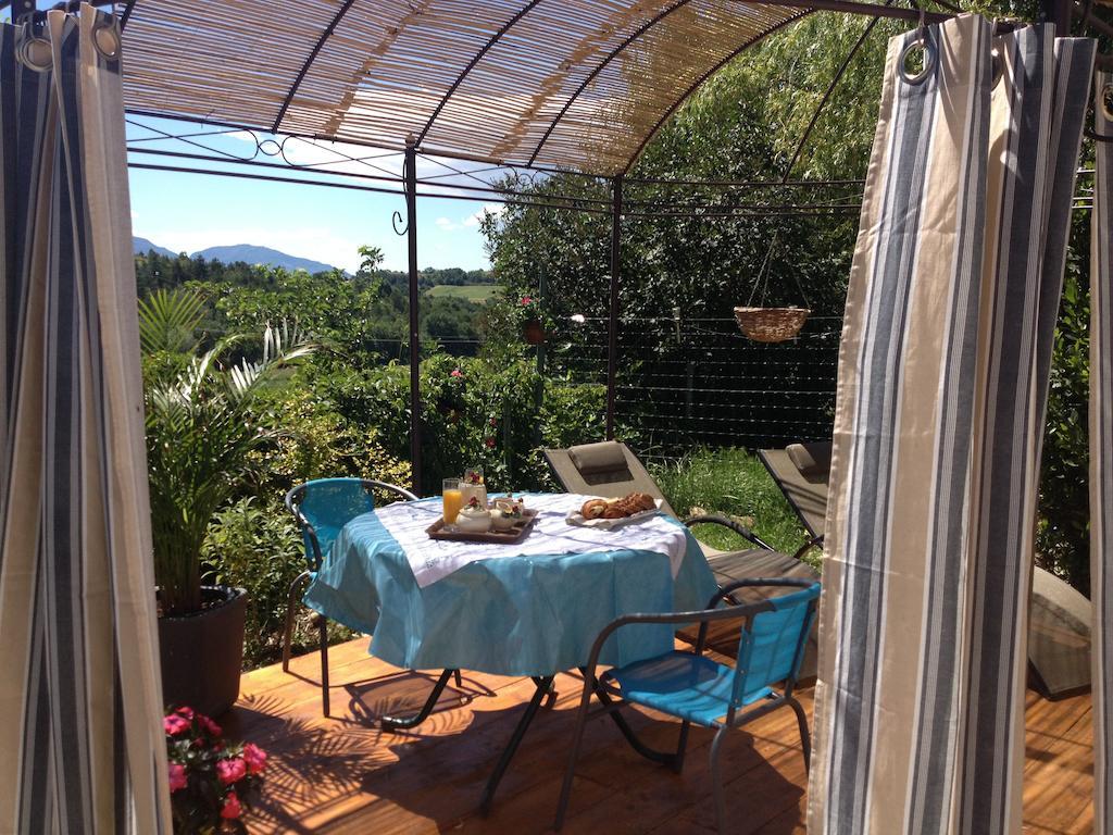 Les Gites D'Eliane Laragne Esterno foto